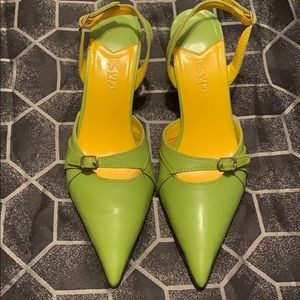 Pointed Lime Green Ponies